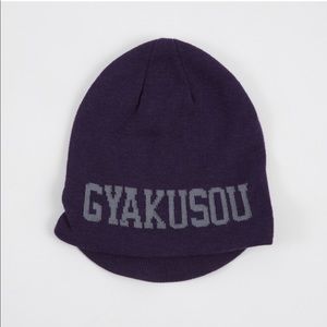 gyakusou hat